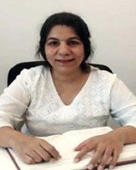 Portrait of Dr. Nisha Bhatnagar